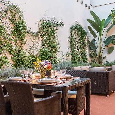 Puerta Principe Luxury Apartment Seville