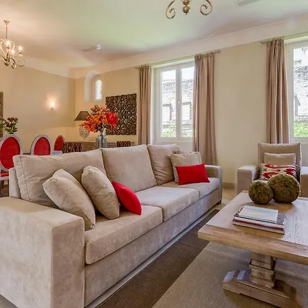 Apartment Puerta Principe Luxury Seville
