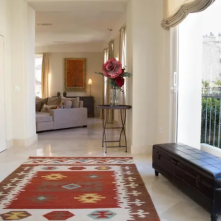 Puerta Principe Luxury Apartment Seville