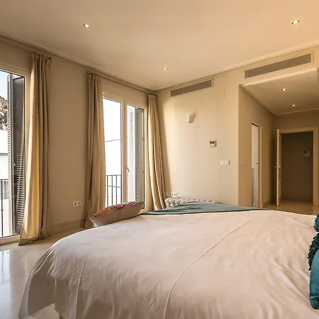 Puerta Principe Luxury Apartment