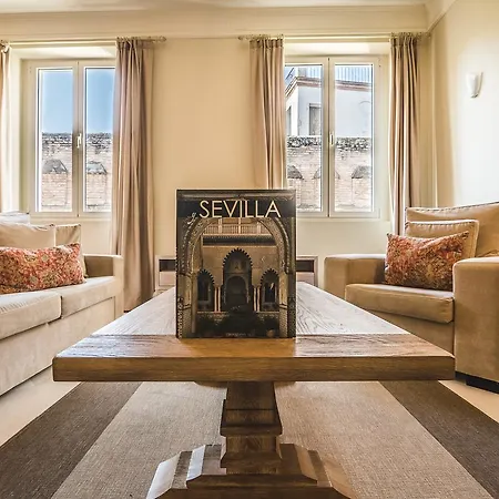 Puerta Principe Luxury Apartment *